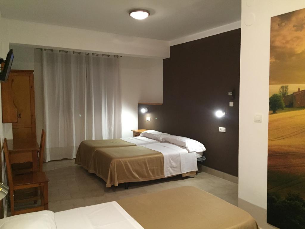 Hostal Puerto Beach Motril Room photo
