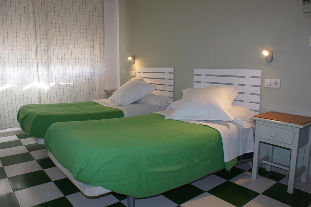 Hostal Puerto Beach Motril Exterior photo
